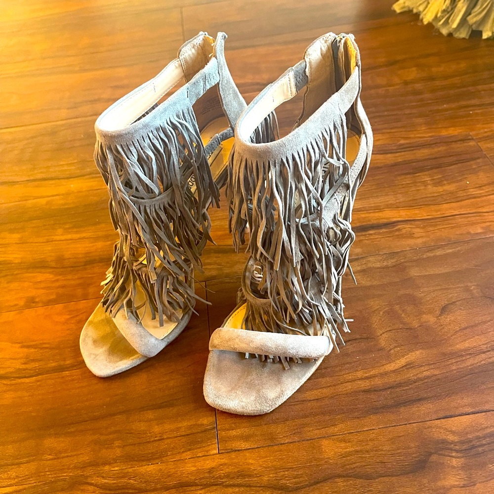 Steve Madden Fringe heels